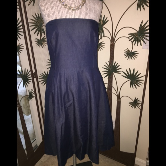 White House Black Market Dresses & Skirts - White House Black Market strapless dress